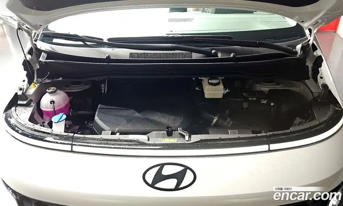 Hyundai Staria 2025 2.2 Автомат в Москве № 274011, фото 6