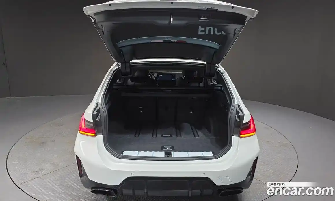 BMW 3-Series 2025 3.0 Автомат в Москве № 278275, фото 19