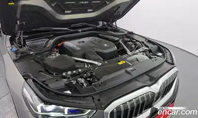 BMW 5-Series 2025 2.0 Автомат в Москве № 278369, миниатюра 9