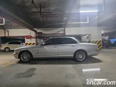 Jaguar XJ-6 2003 3.0 Автомат в Москве № 284020, миниатюра 3