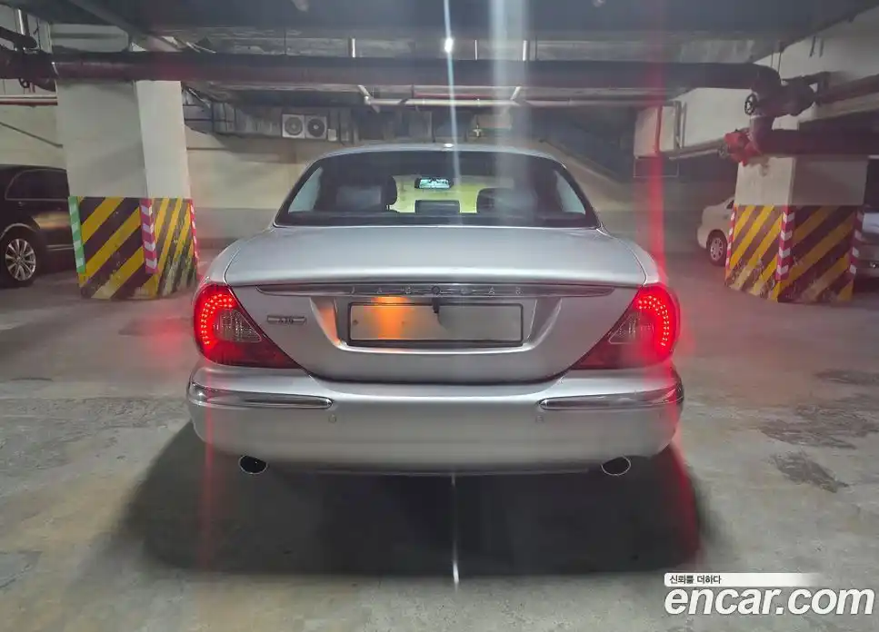 Jaguar XJ-6 2003 3.0 Автомат в Москве № 284020, фото 8