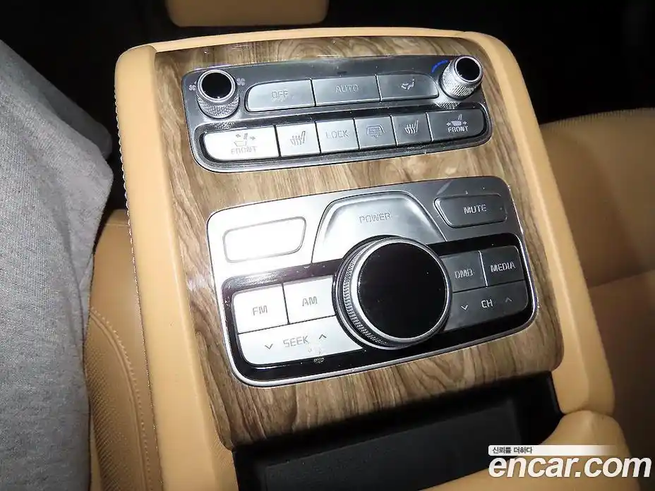 Kia K9 2021 3.8 Автомат в Москве № 288312, фото 15