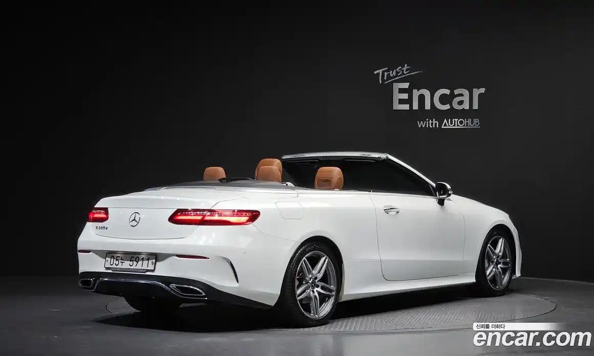 Mercedes-Benz E-Class 2018 1.9 Автомат в Москве № 290897, фото 13