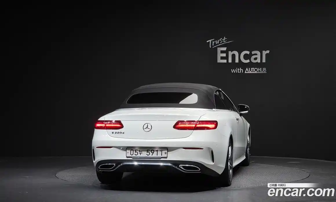 Mercedes-Benz E-Class 2018 1.9 Автомат в Москве № 290897, фото 3
