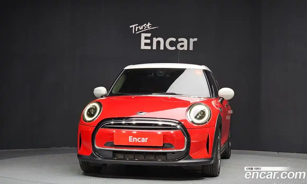 Mini Cooper 2023 1.5 Автомат в Москве № 299441, фото 15