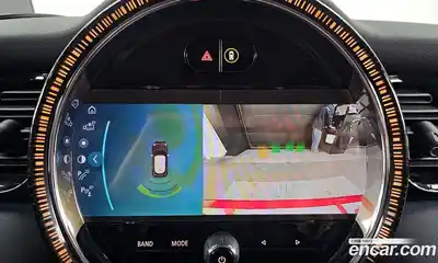 Mini Cooper 2023 1.5 Автомат в Москве № 299441, миниатюра 2