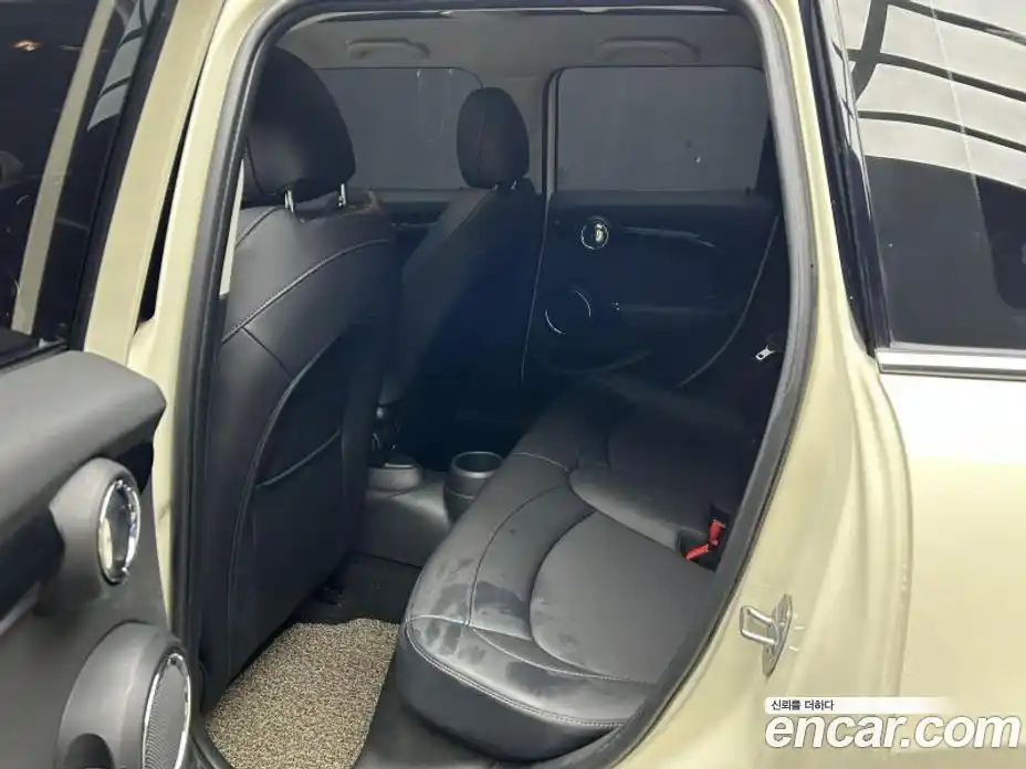 Mini Cooper 2019 2.0 Автомат в Москве № 300182, фото 6