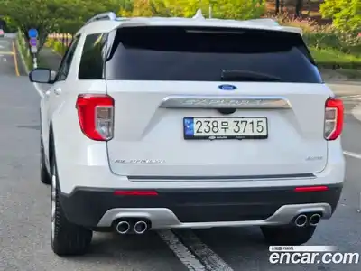 Ford Explorer 2023 3.0 Автомат в Москве № 303815, миниатюра 5