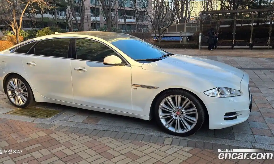 Jaguar XJ 2014 3.0 Автомат в Москве № 305161, фото 11