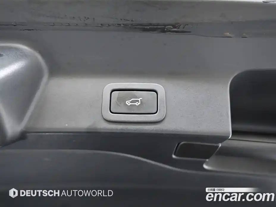 Jaguar F-Pace 2017 2.0 Автомат в Москве № 305165, фото 20