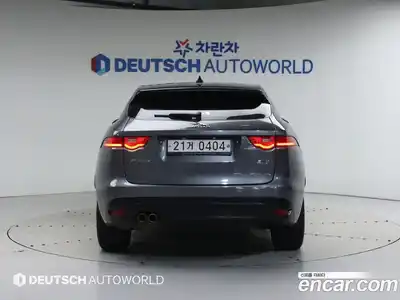 Jaguar F-Pace 2017 2.0 Автомат в Москве № 305165, миниатюра 4