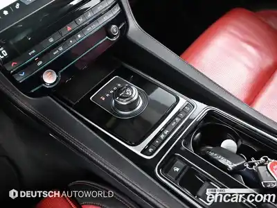 Jaguar F-Pace 2017 2.0 Автомат в Москве № 305165, миниатюра 9