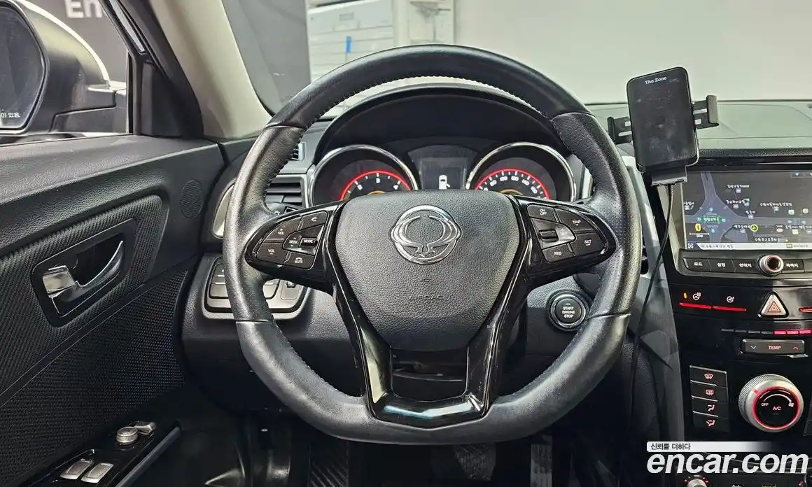 SsangYong TIBOLI 2018 1.6 Автомат в Москве № 30710, фото 1