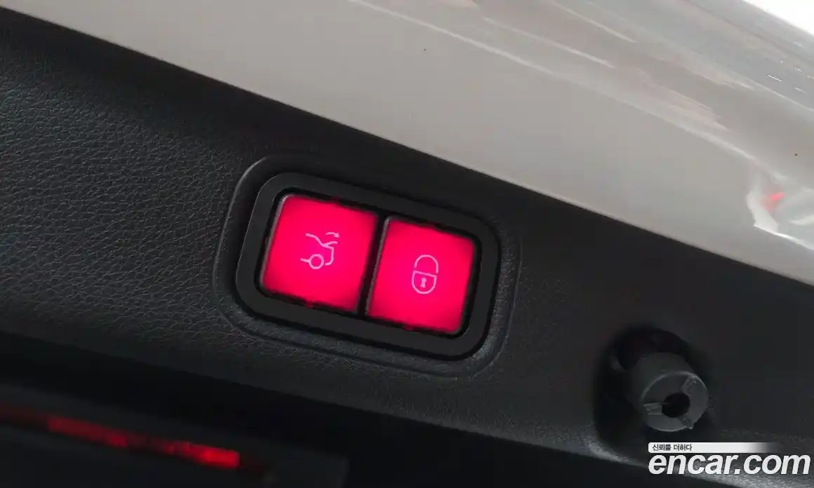 Mercedes-Benz E-Class 2018 2.0 Автомат в Москве № 307601, фото 15