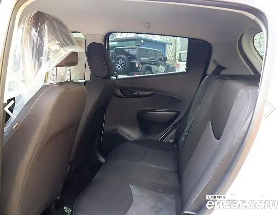 Chevrolet Spark 2018 1.0 Автомат в Москве № 315541, фото 17