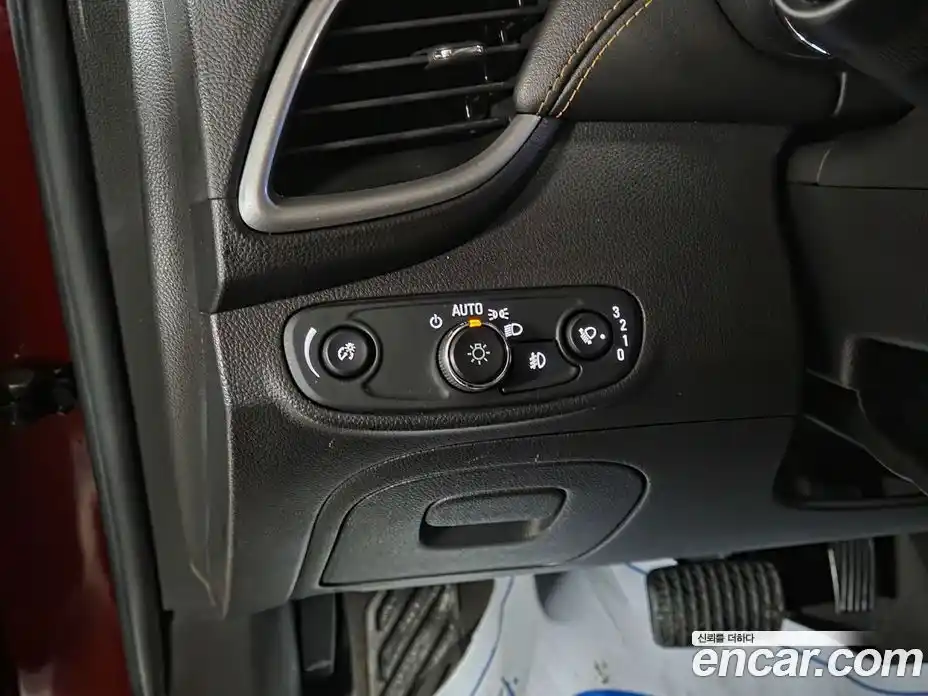 Chevrolet Trax 2017 1.4 Автомат в Москве № 315769, фото 13