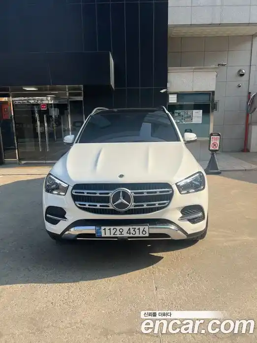 Mercedes-Benz GLE-Class 2026 2.0 Автомат в Москве № 321402, фото 3