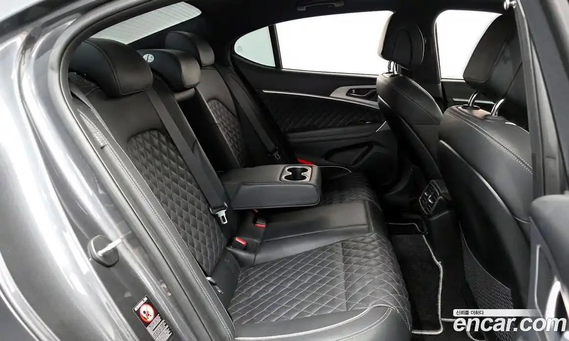 Genesis G70 2019 3.3 Автомат в Москве № 339363, фото 15