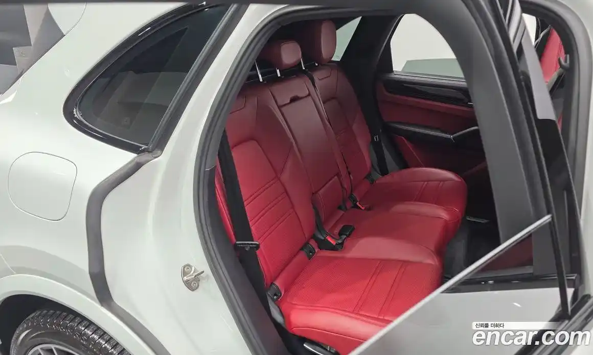 Porsche Cayenne 2020 3.0 Автомат в Москве № 344451, фото 12