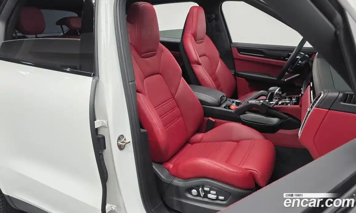 Porsche Cayenne 2020 3.0 Автомат в Москве № 344451, фото 10