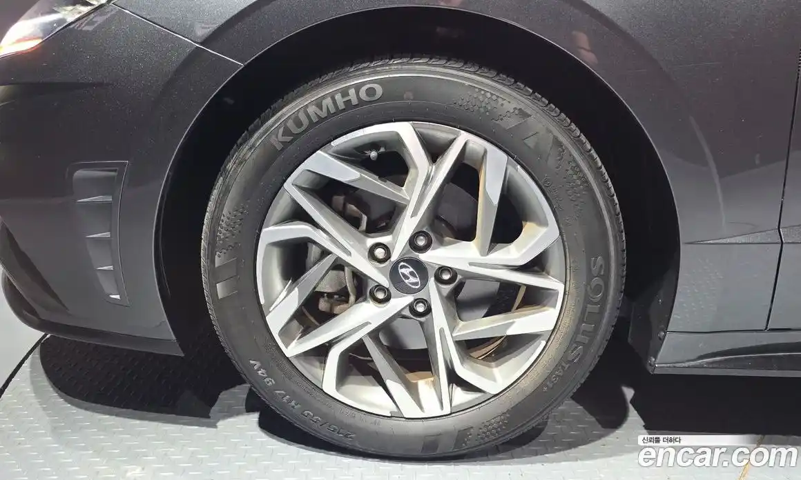 Hyundai Sonata 2022 2.0 Автомат в Москве № 355565, фото 5