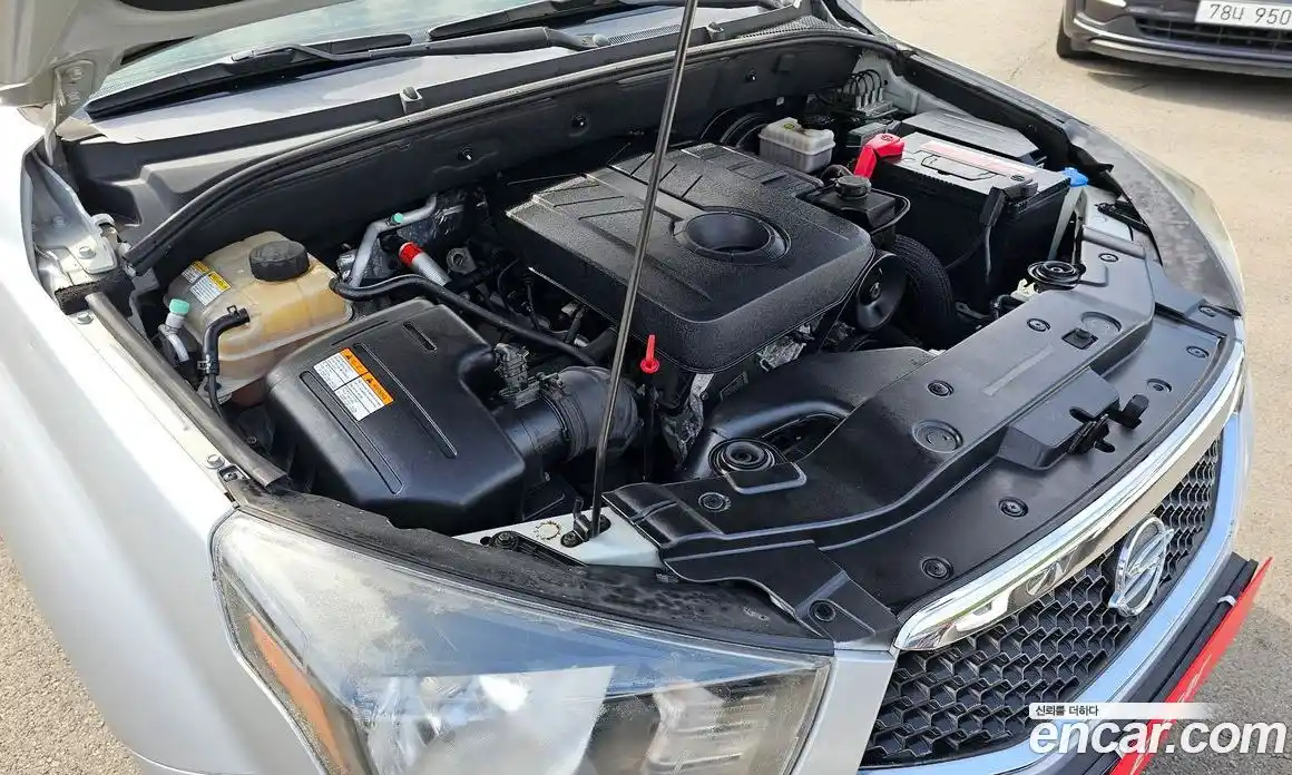 SsangYong Korando 2012 2.0 Автомат в Москве № 35980, фото 3