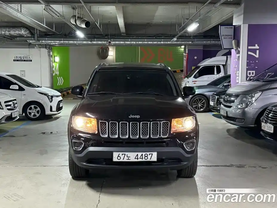 Jeep Compass 2015 2.4 Автомат в Москве № 360735, фото 1