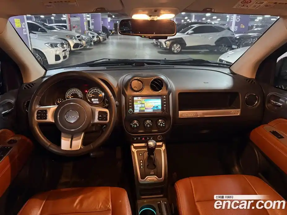 Jeep Compass 2015 2.4 Автомат в Москве № 360735, фото 7