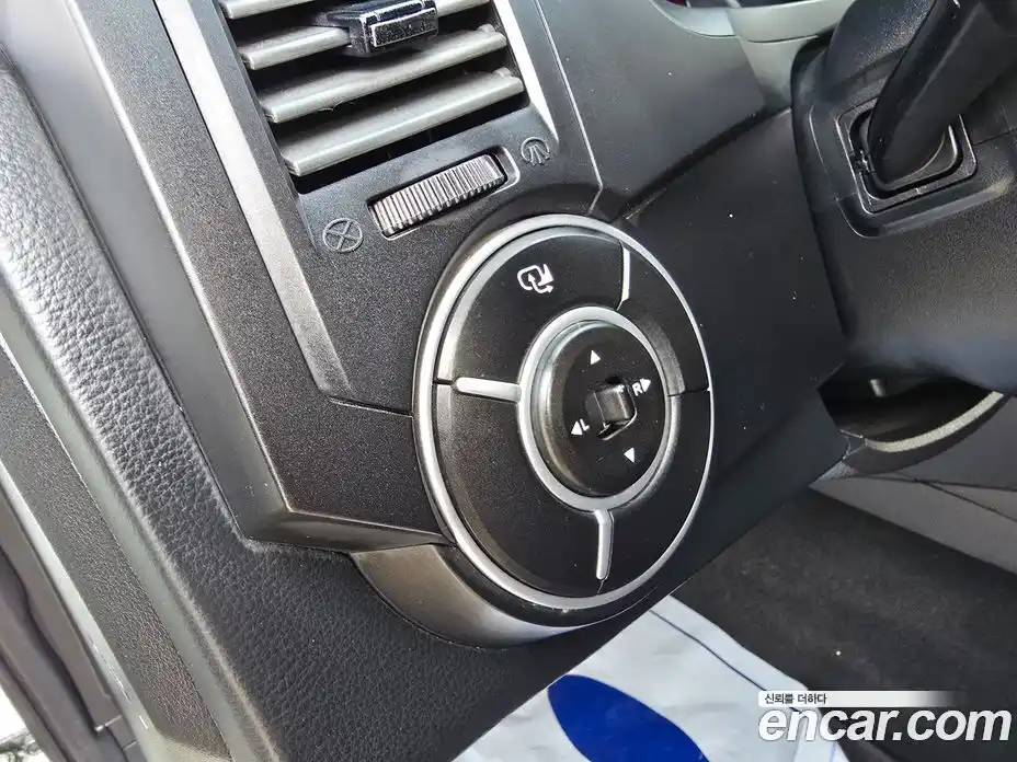 SsangYong Korando 2012 2.0 Автомат в Москве № 36080, фото 15