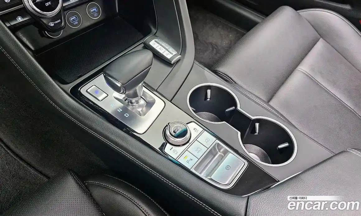 Genesis G70 2023 2.0 Автомат в Москве № 364834, фото 9