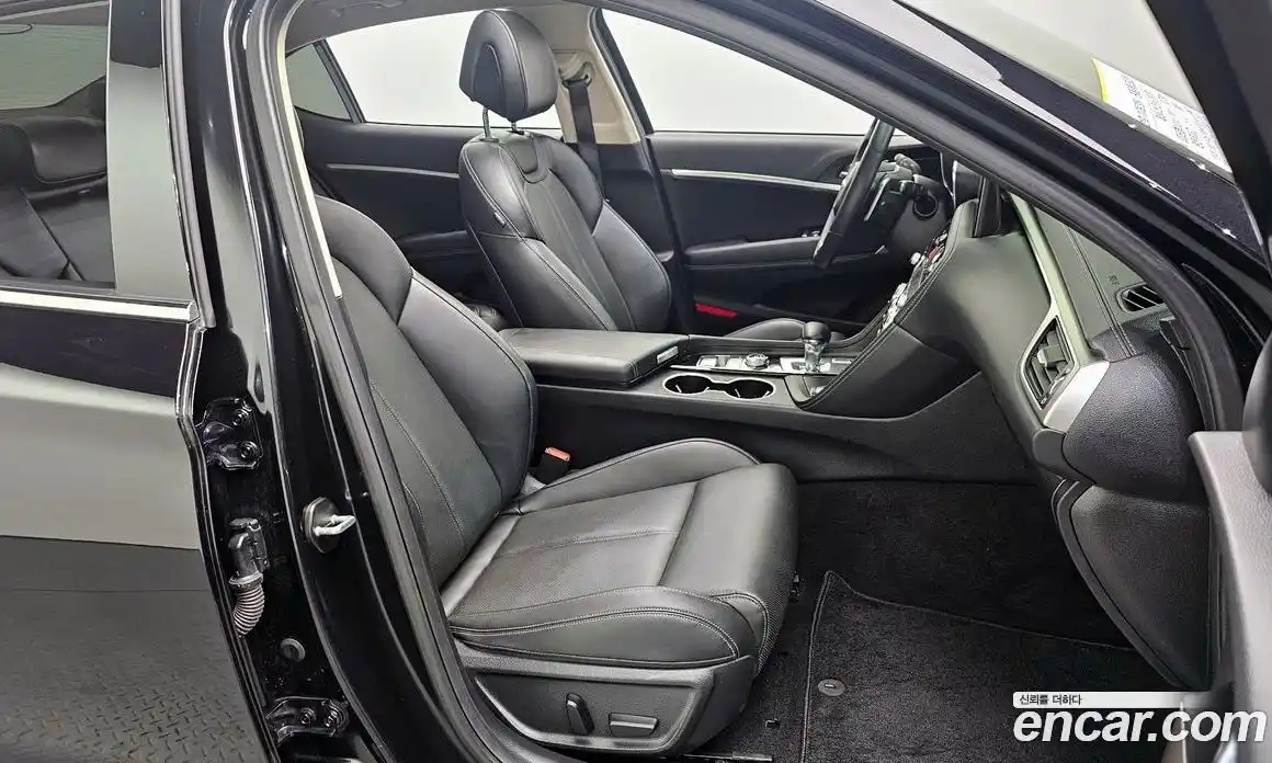 Genesis G70 2023 2.0 Автомат в Москве № 364834, фото 10