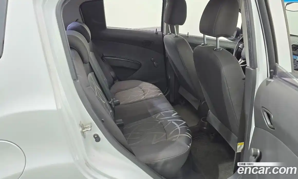 Chevrolet Spark 2014 1.0 Механическая в Москве № 37054, фото 20