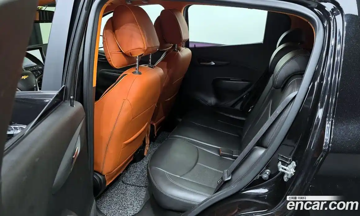 Chevrolet Spark 2017 1.0 Механическая в Москве № 371125, фото 19