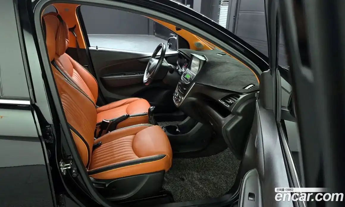 Chevrolet Spark 2017 1.0 Механическая в Москве № 371125, фото 20