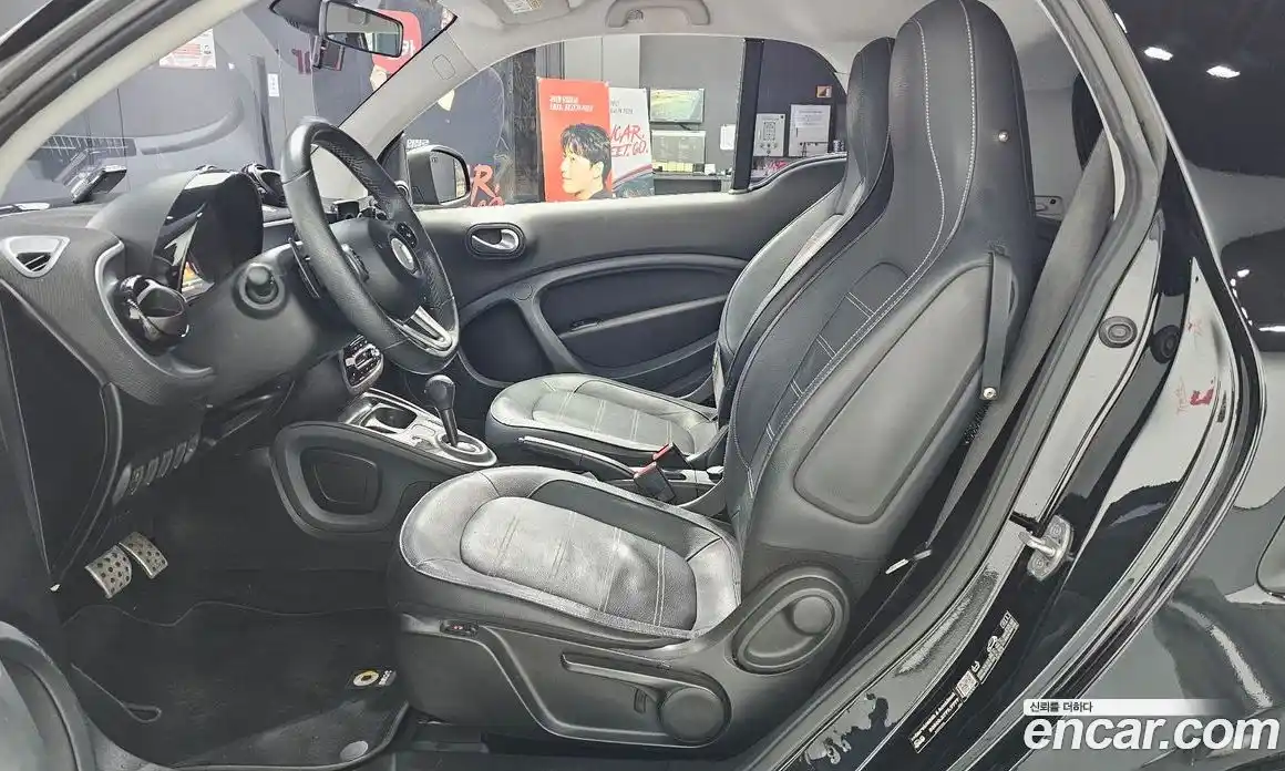 Smart Fortwo 2017 1.0 Автомат в Москве № 376044, фото 12