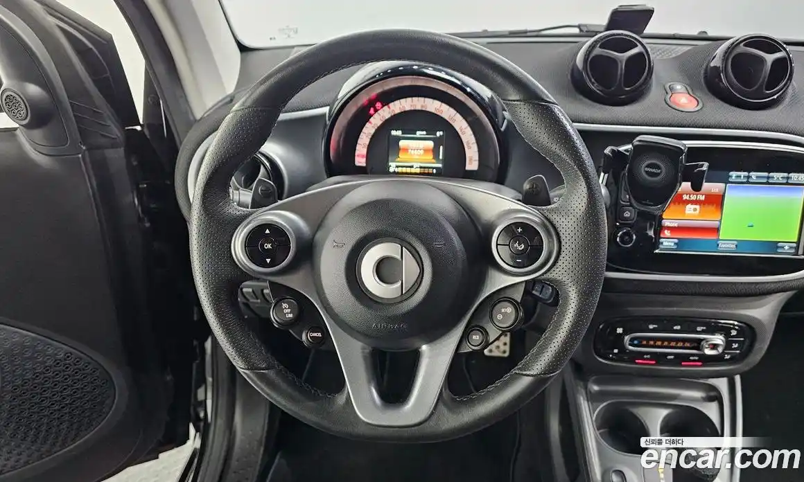 Smart Fortwo 2017 1.0 Автомат в Москве № 376044, фото 13