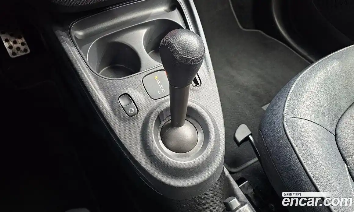 Smart Fortwo 2017 1.0 Автомат в Москве № 376044, фото 9