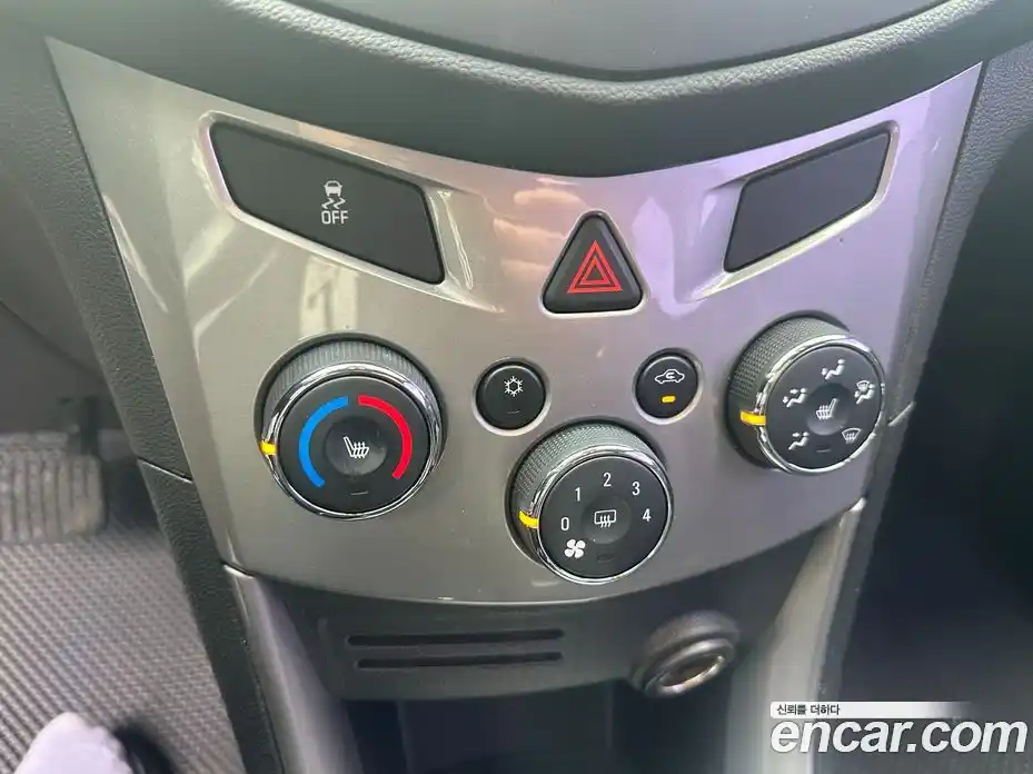 Chevrolet Trax 2013 1.4 Автомат в Москве № 38161, фото 16