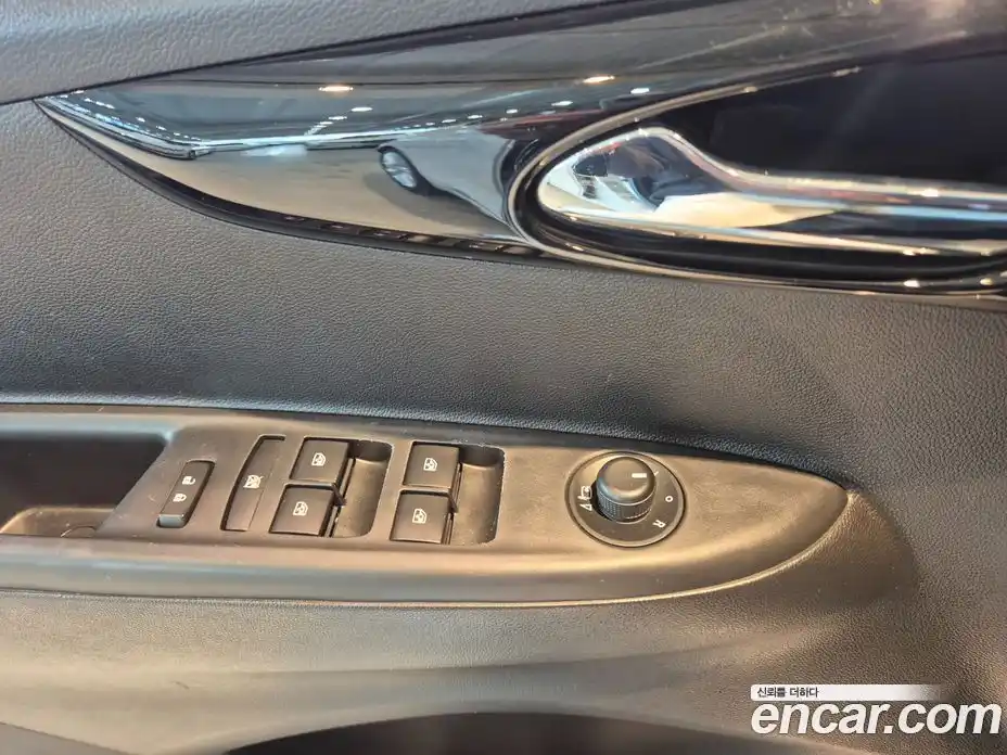 Chevrolet Spark 2016 1.0 Автомат в Москве № 397176, фото 17