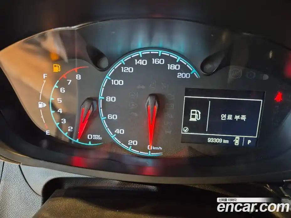 Chevrolet Spark 2016 1.0 Автомат в Москве № 397176, фото 8