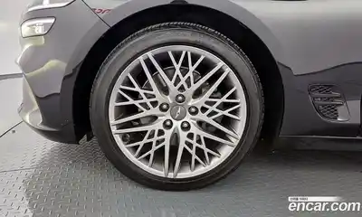 Genesis G70 2023 2.0 Автомат в Москве № 405255, миниатюра 4