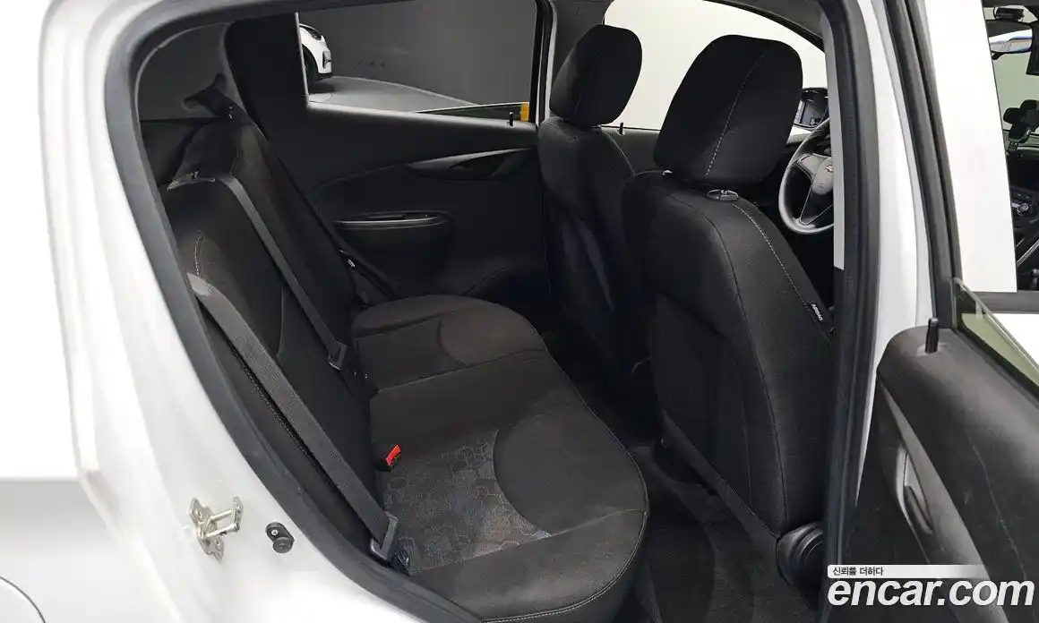 Chevrolet Spark 2017 1.0 Механическая в Москве № 40916, фото 8