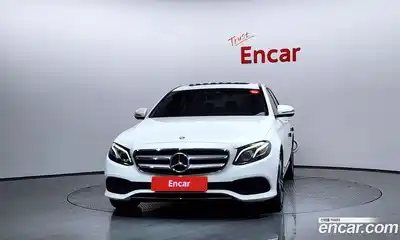 Mercedes-Benz E-Class 2018 2.0 Автомат в Москве № 413270, миниатюра 3
