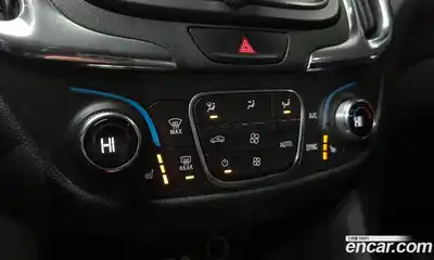 Chevrolet Equinox 2020 1.6 Автомат в Москве № 41350, миниатюра 10