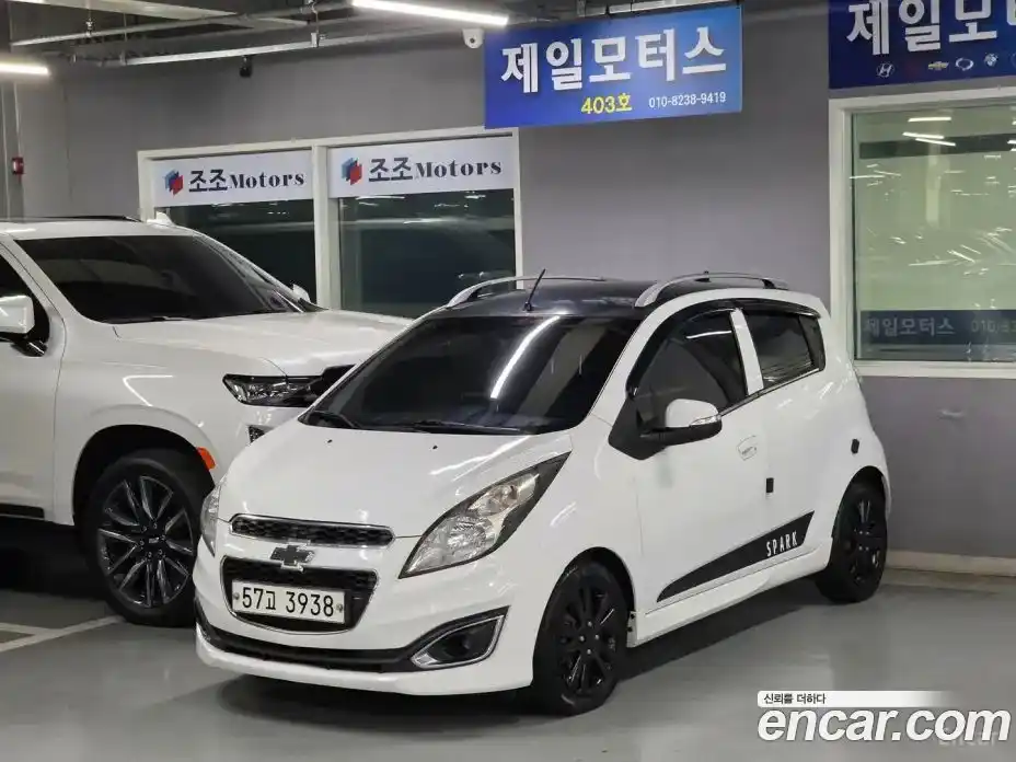 Chevrolet Spark 2013 1.0 Автомат в Москве № 42310, фото 1