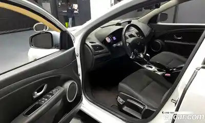 Renault SM3 2013 1.6 Автомат в Москве № 423915, миниатюра 10