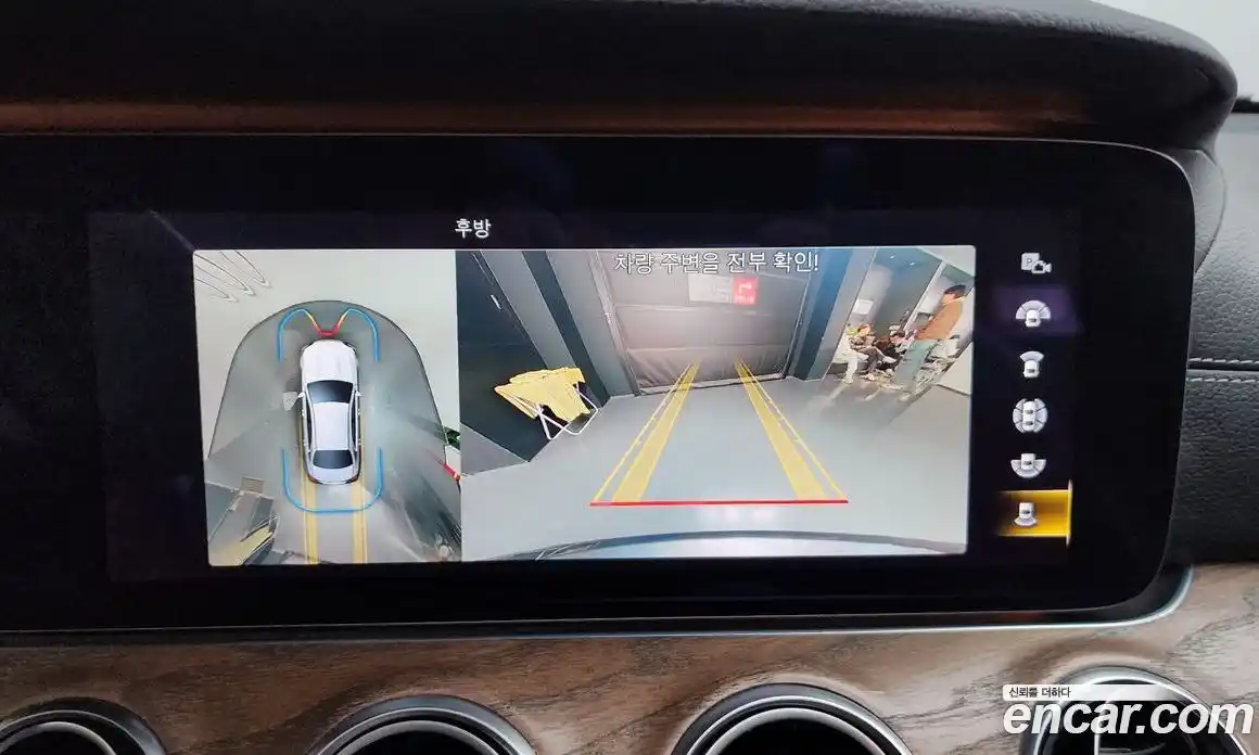 Mercedes-Benz E-Class 2021 2.0 Автомат в Москве № 427049, фото 15