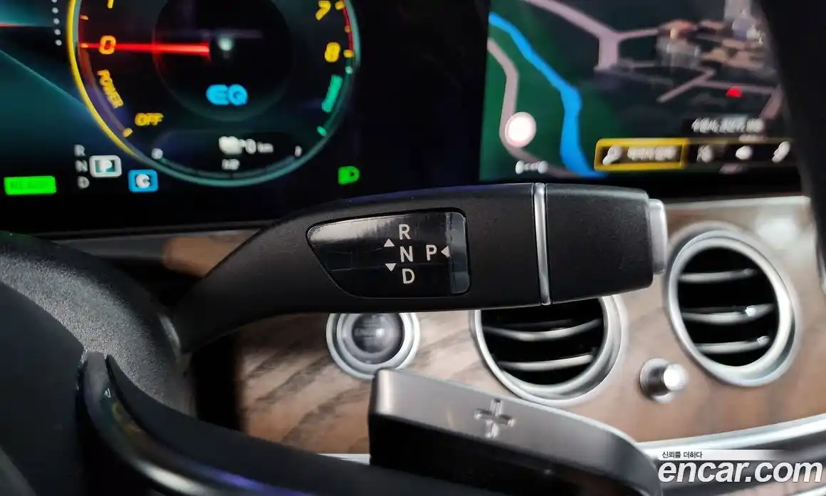 Mercedes-Benz E-Class 2021 2.0 Автомат в Москве № 427049, фото 9