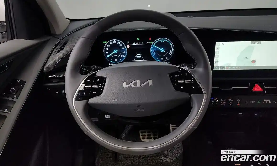 Kia Niro 2024 1.6 Автомат в Москве № 451631, фото 13