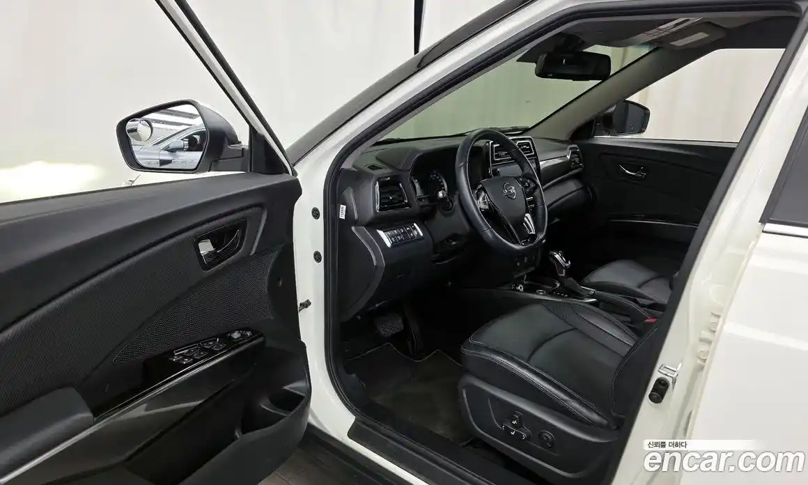 SsangYong TIBOLI 2022 1.5 Автомат в Москве № 453910, фото 10